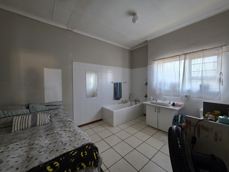 2 Bedroom Property for Sale in Ferreira Town Eastern Cape